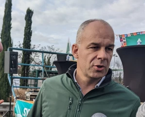 Matignon cherche des mesures de « sortie de crise » 