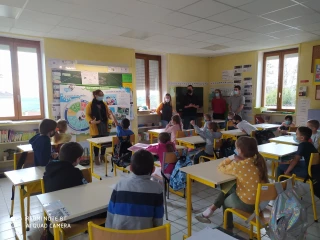 Le monde de Lisette : quatre étudiants viennent étoffer l’équipe JA