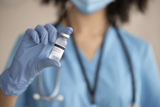 Covid-19 : la stratégie vaccinale s’accélère dans la Loire
