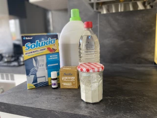 Fabriquer ses produits ménagers et cosmétiques soi-même
