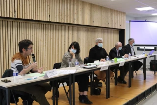 Ces réglementations excessives qui excèdent