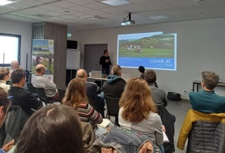 Echanges techniques et économiques autour du lait bio