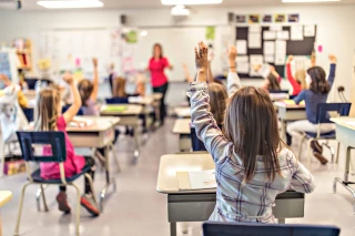 Rehausser le niveau scolaire, l’objectif assumé du Choc des savoirs