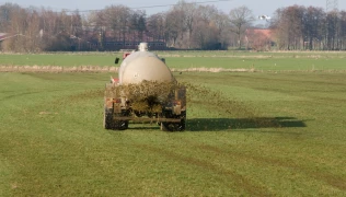 Zone vulnérable : épandage des effluents de type II possible jusqu’au 15 décembre dans la Loire