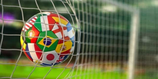 Un Mondial de foot XXL s'ouvre en Amérique