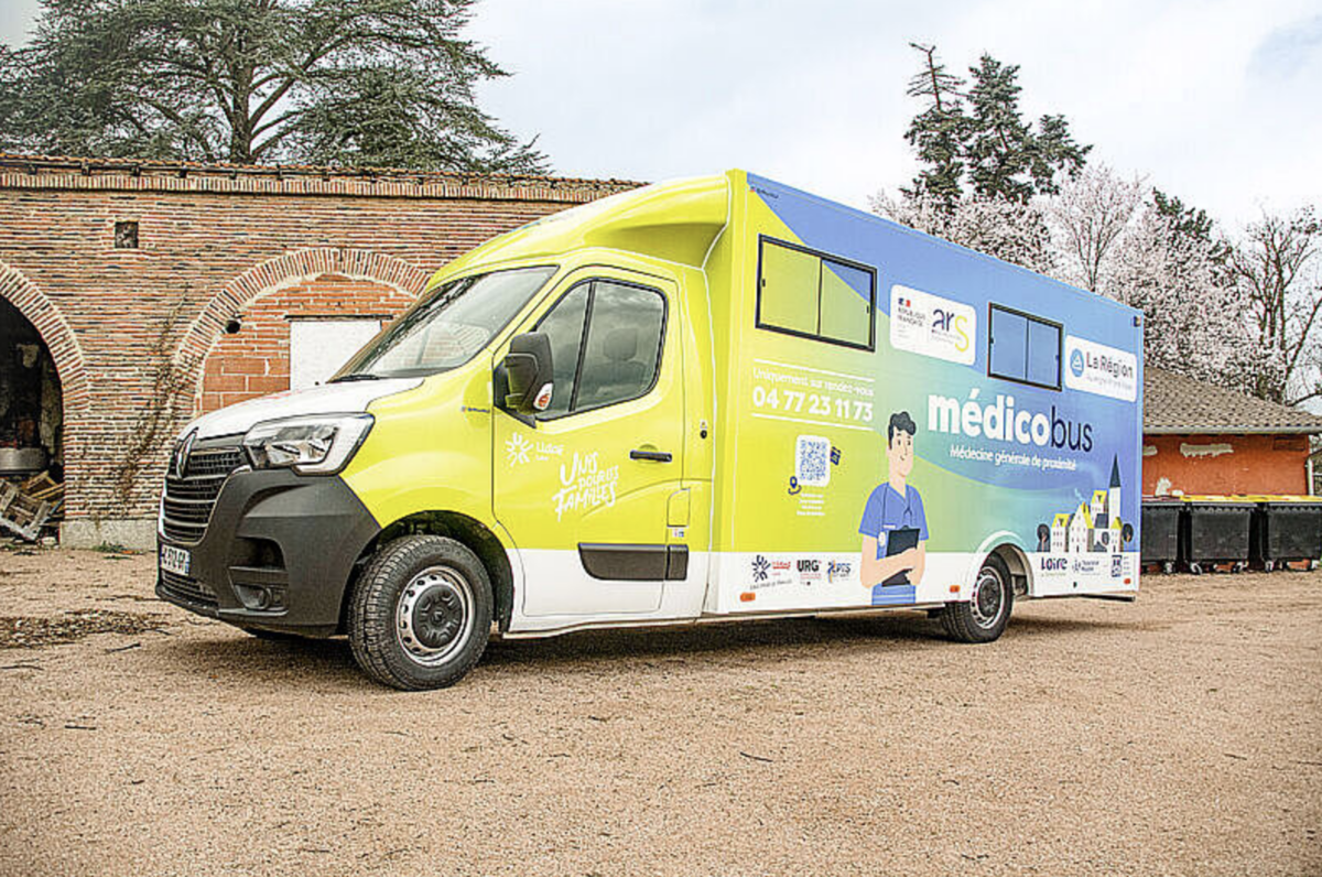 Le Médicobus, la médecine qui vient au village