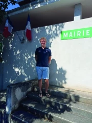 Qui est Tom Rieu,  le plus jeune maire de la Loire ?