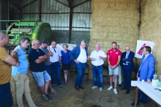 Dans la Loire, les agriculteurs demandent des mesures d’urgence