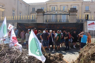 Sécheresse dans la Loire : le plan d'urgence de la ministre jugé insuffisant 