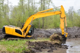 Cours d’eau : quelles sont les règles avant d'intervenir dans la Loire ? 